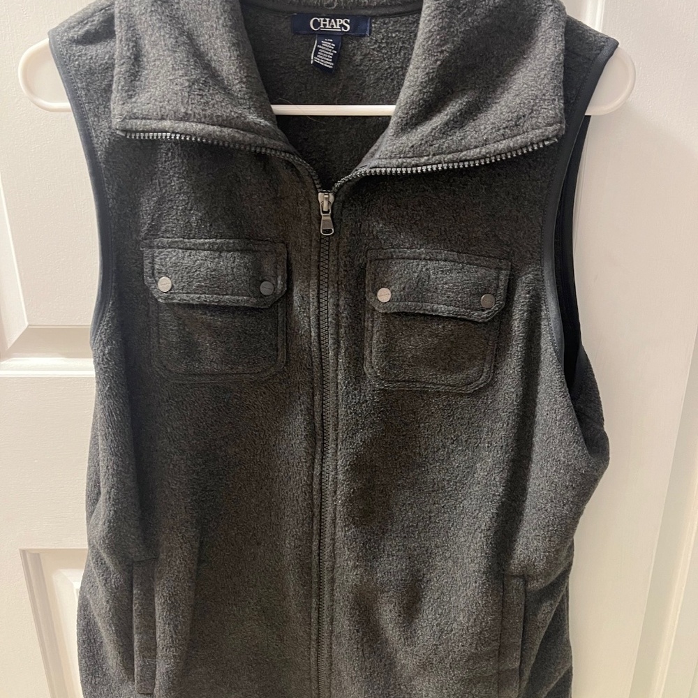 Chaps Gray Fleece Vest Size Large